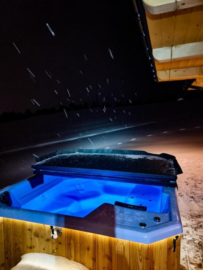 Em Gorce Resort Domki Z Sauna I Jacuzzi Waksmund Eksteriør bilde